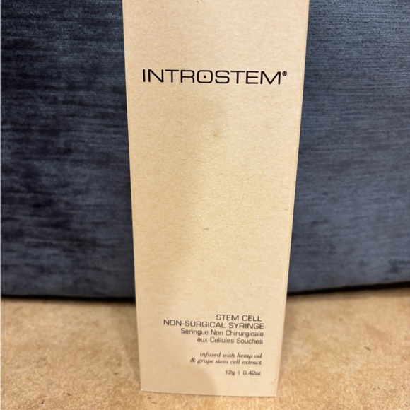 Brown Eye Cream - Picture 4 of 4